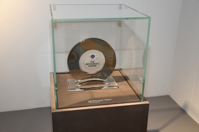 Cliquer pour voir l'image en taille réelle